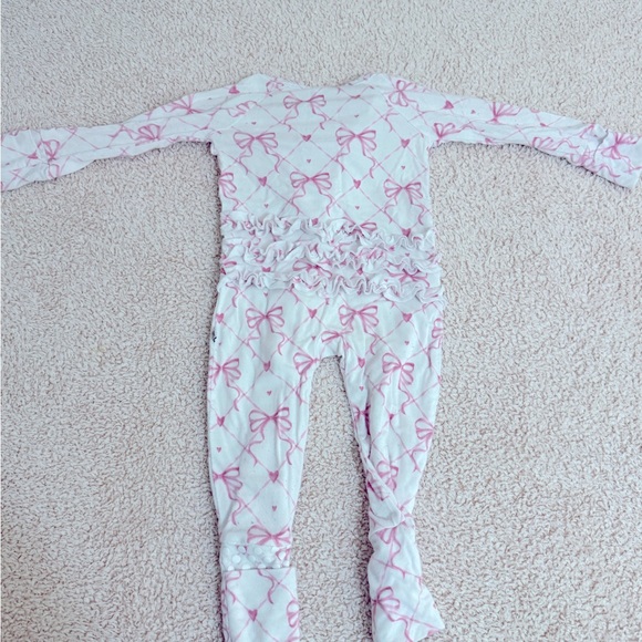 Bums & Roses Convertible Bamboo Sleeper - Picture 2 of 3